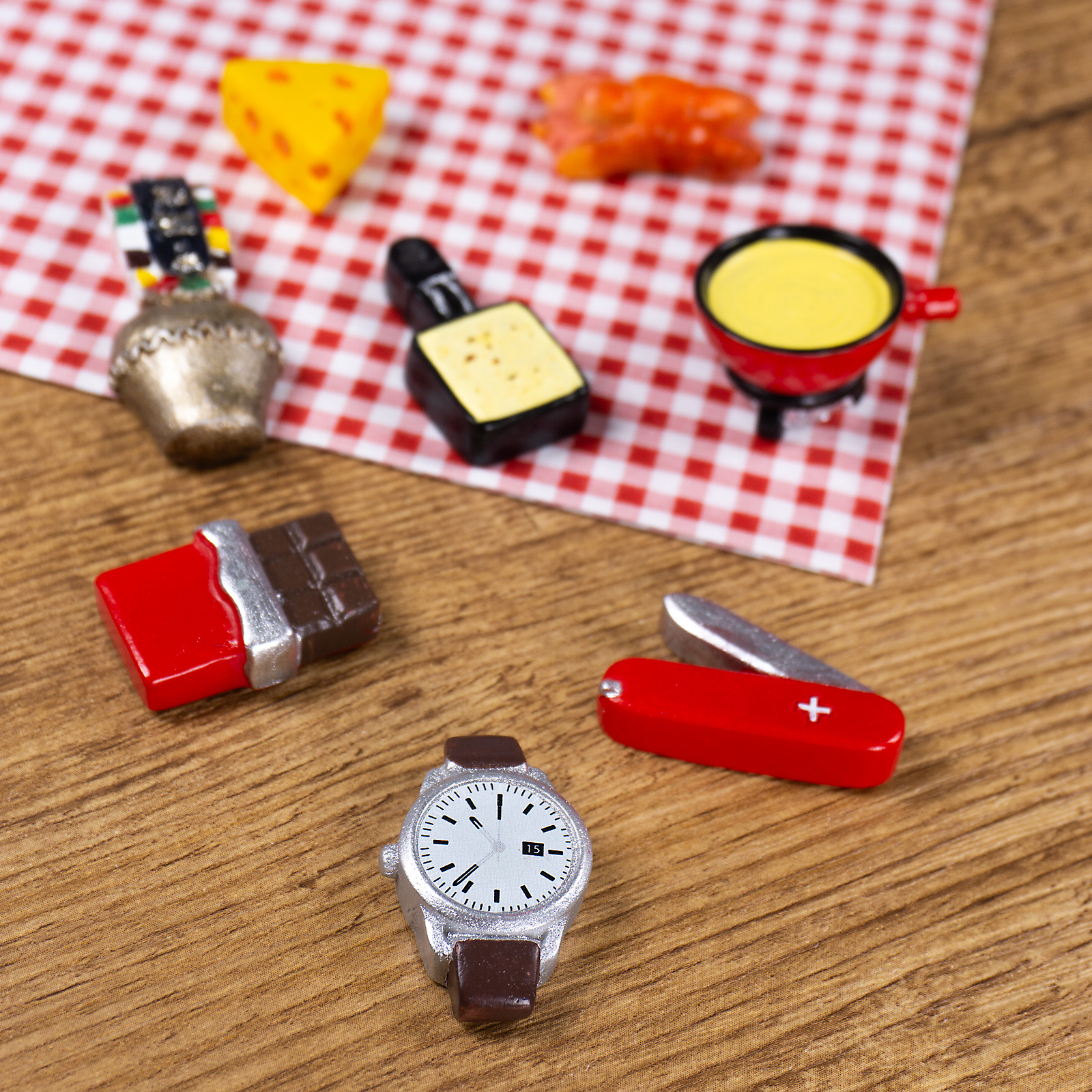 Magnete SWITZERLAND 8er Set multicolor 