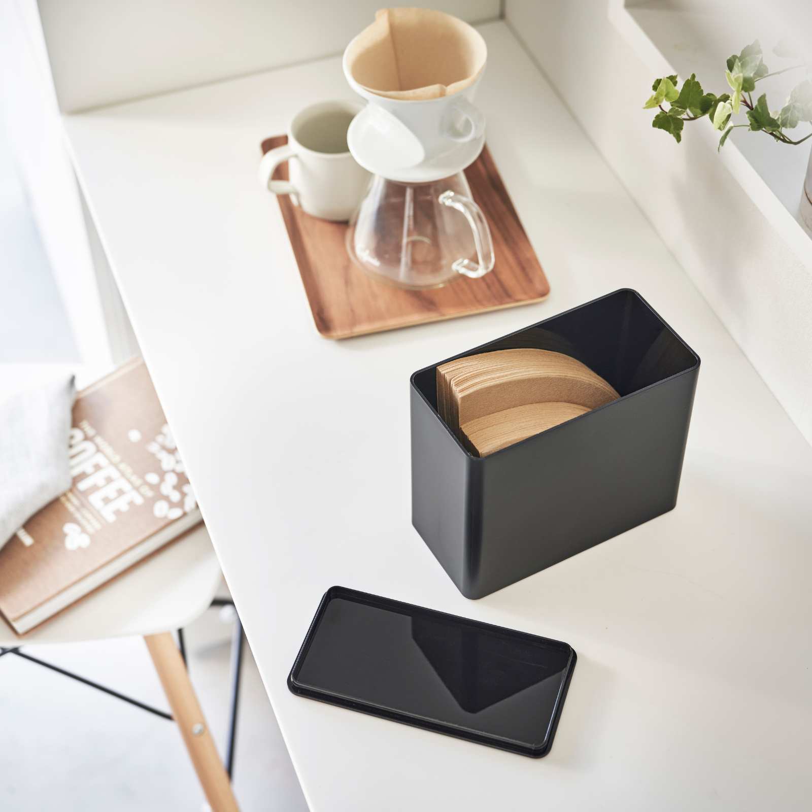 Kaffeefilterbox TOWER schwarz 