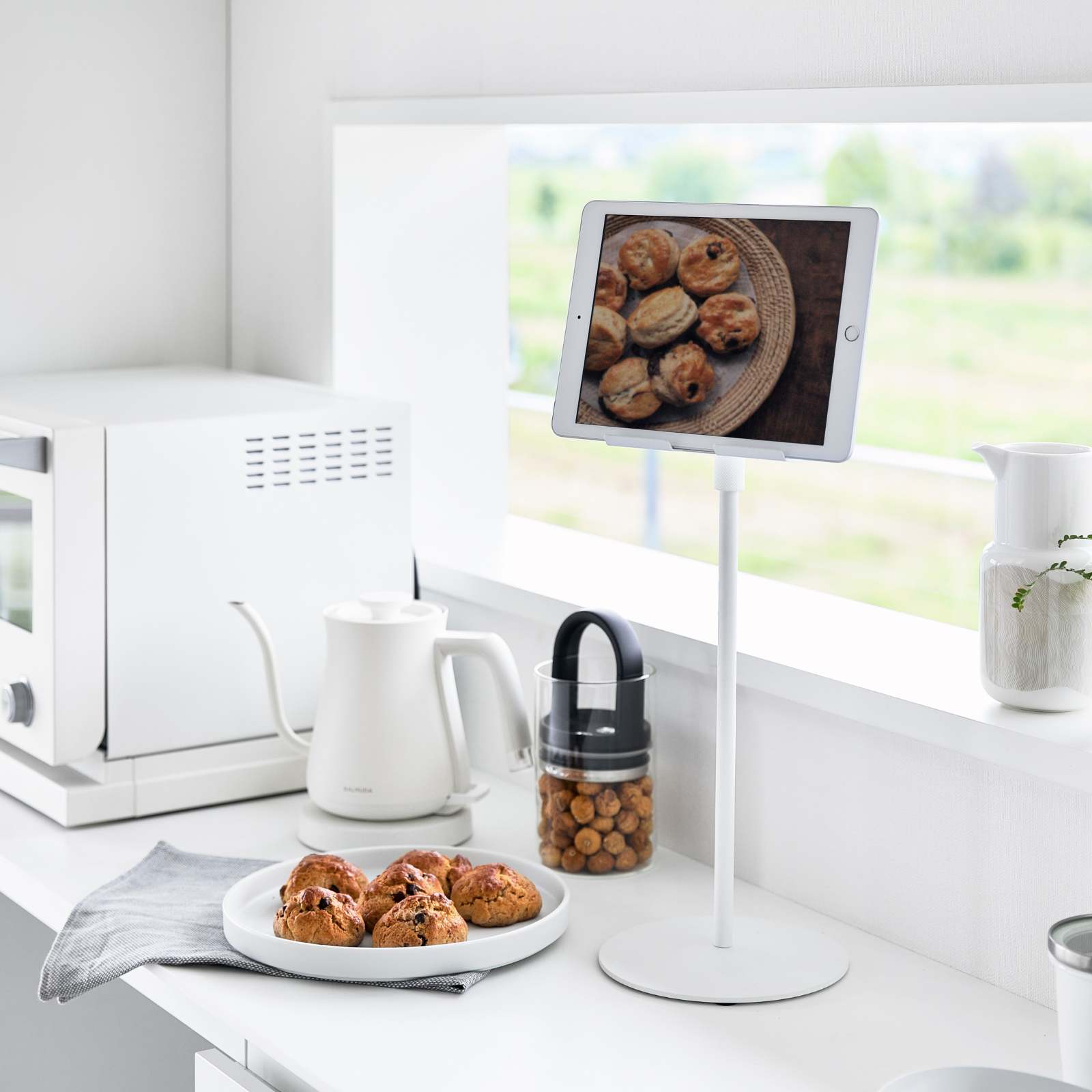 Höhenverstellbarer Tablet-Ständer SMART weiss 