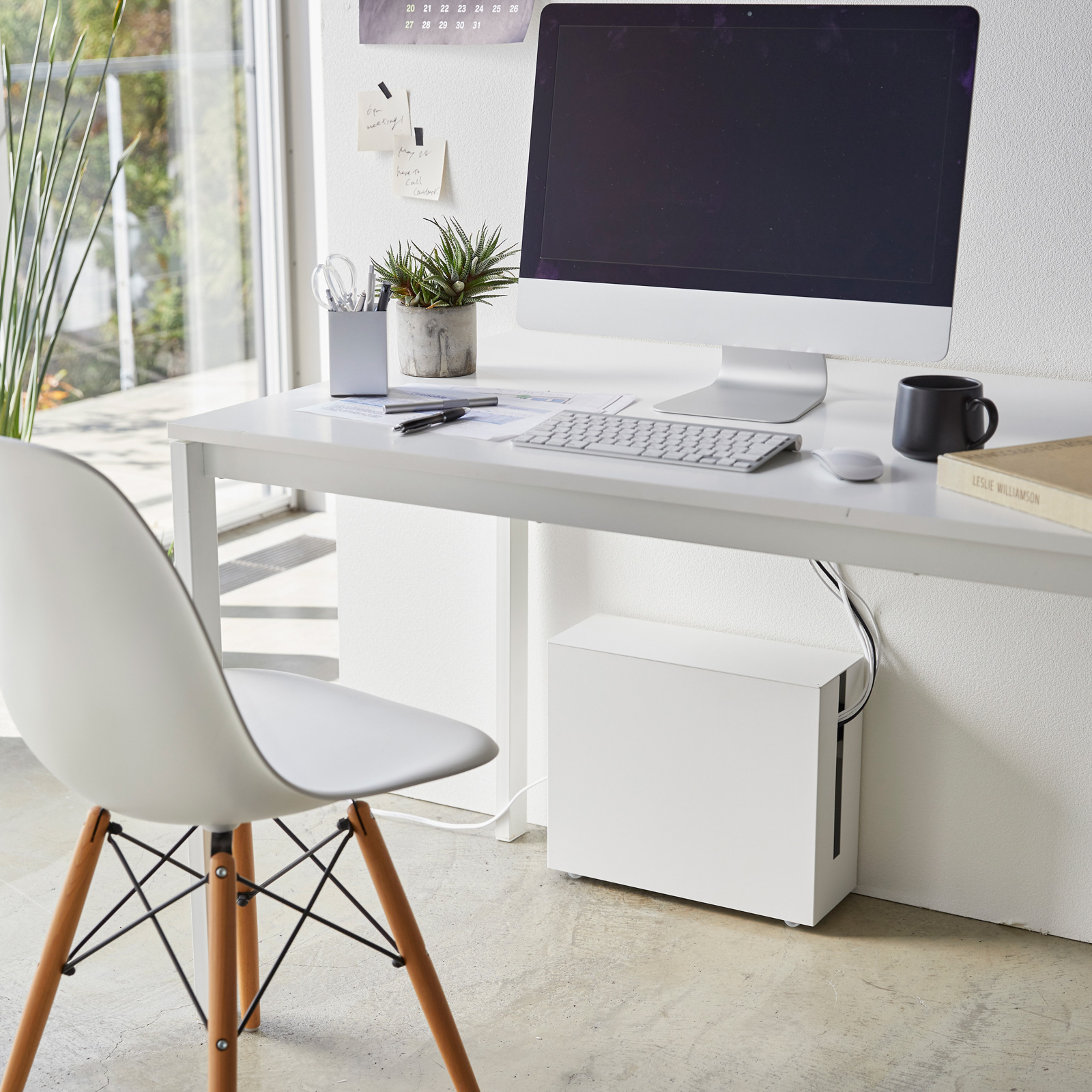 Kabelbox mit Rollen TOWER weiss 