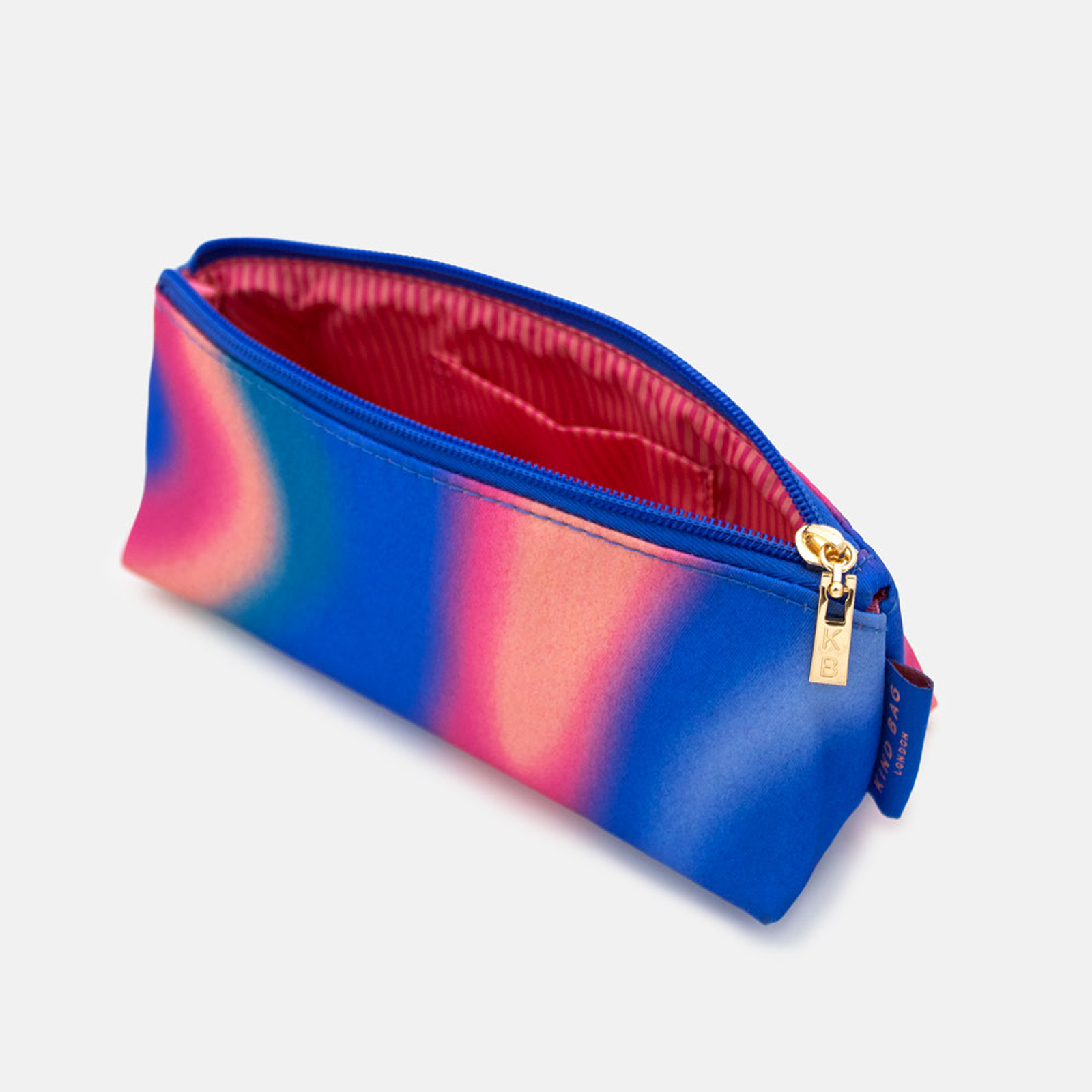 Essentials Case Aurora blue & pink 
