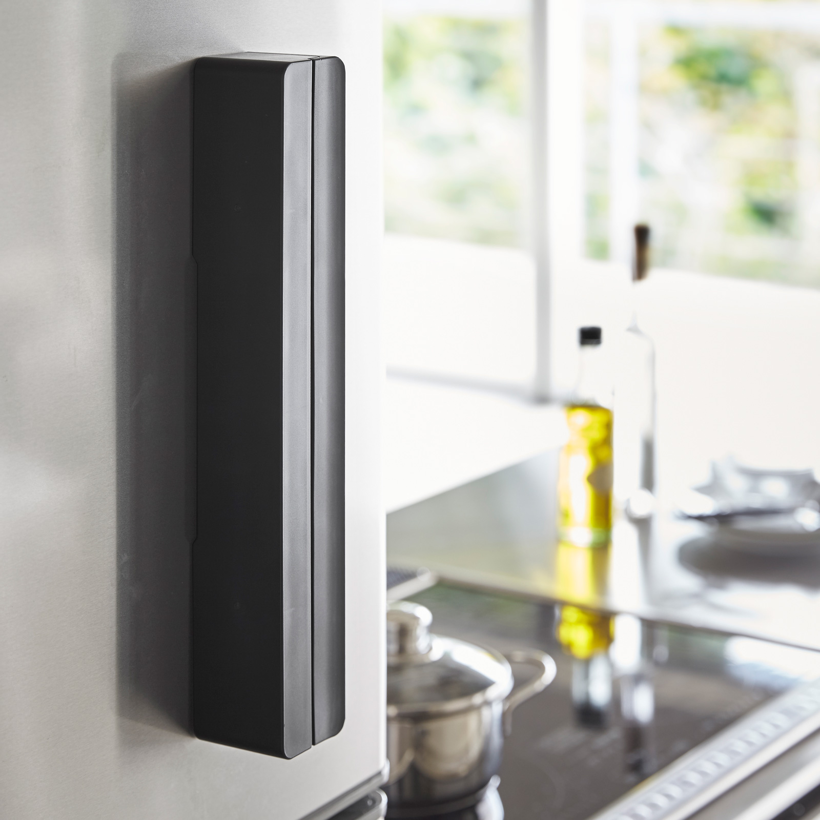 Magnetischer Folienspender TOWER schwarz 