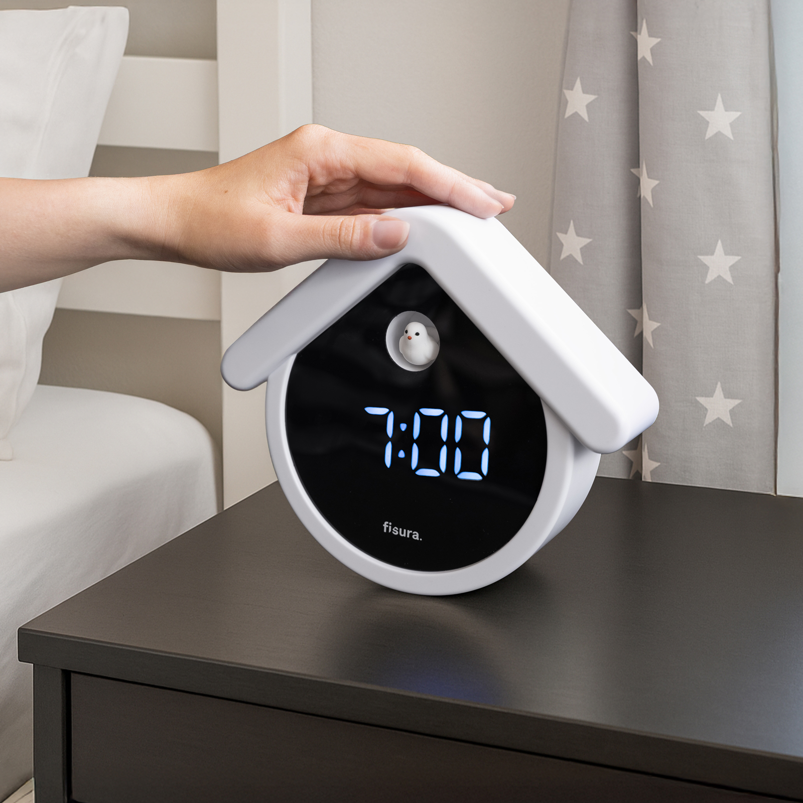 CUCKOO DIGITAL CLOCK black & white 