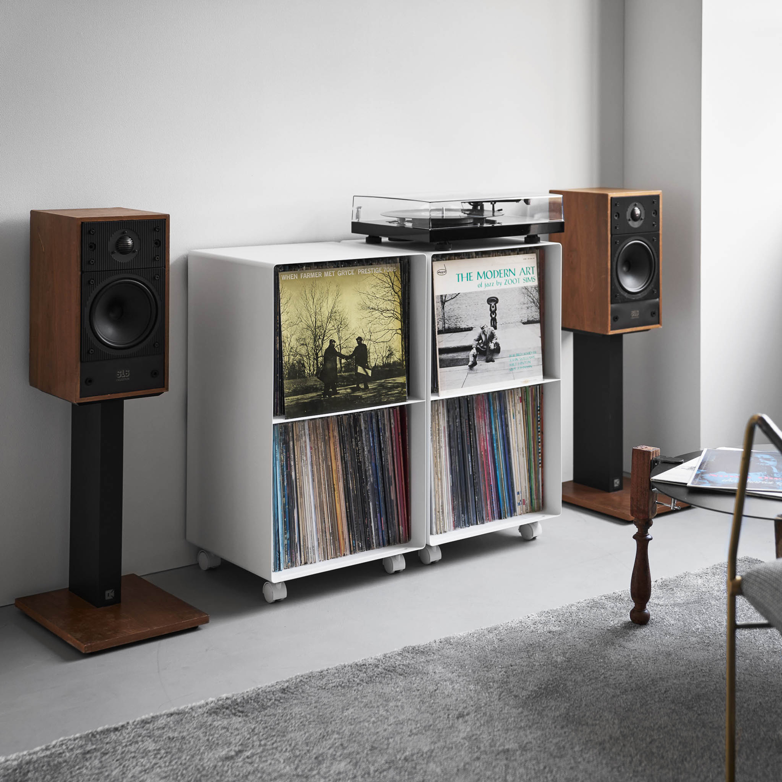 2-stöckiges Schallplatten-Regal mit Rollen TOWER weiss 