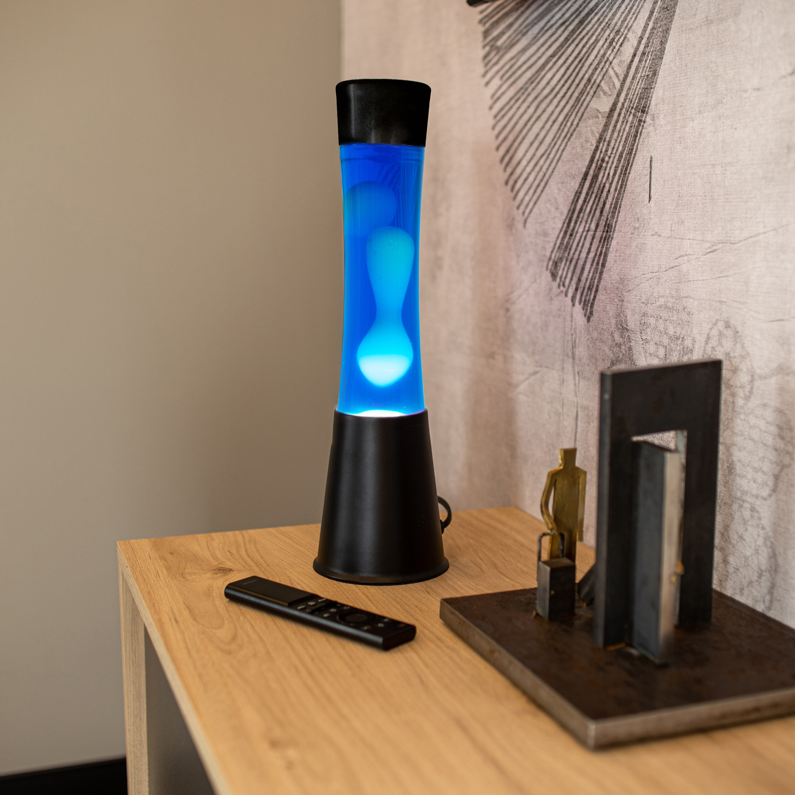 Lava Lamp TOWER Cyan Black Base 