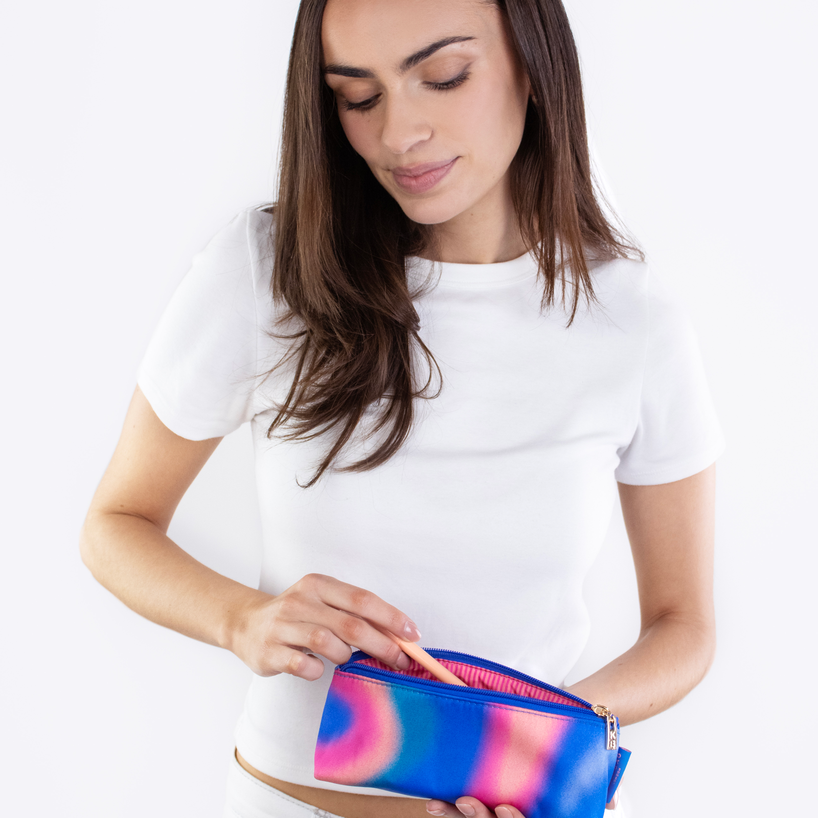 Essentials Case Aurora blue & pink 