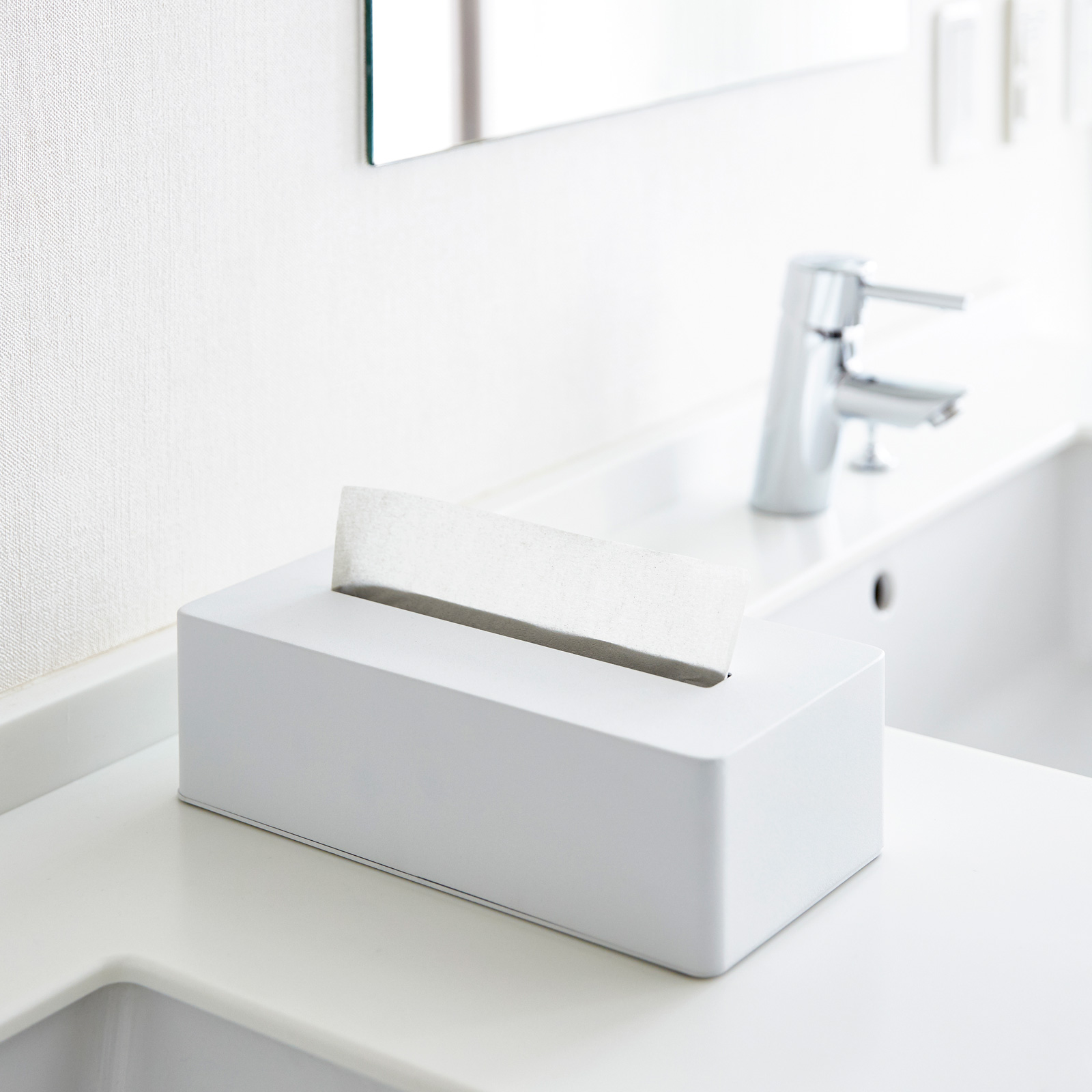 Taschentuchbox TOWER weiss 