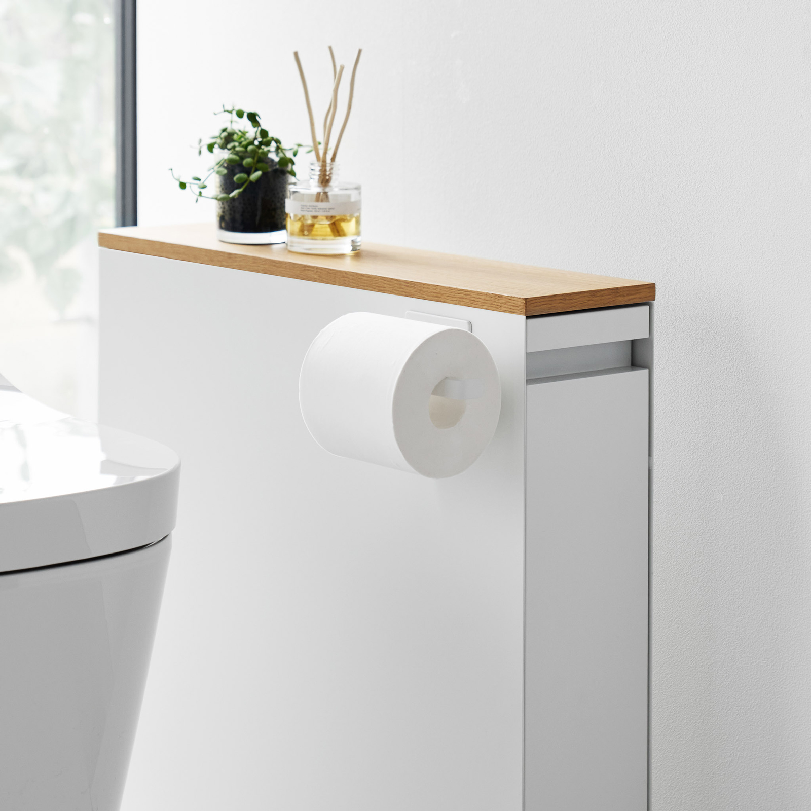 TOWER Magnetischer Toilettenpapierhalter weiss 