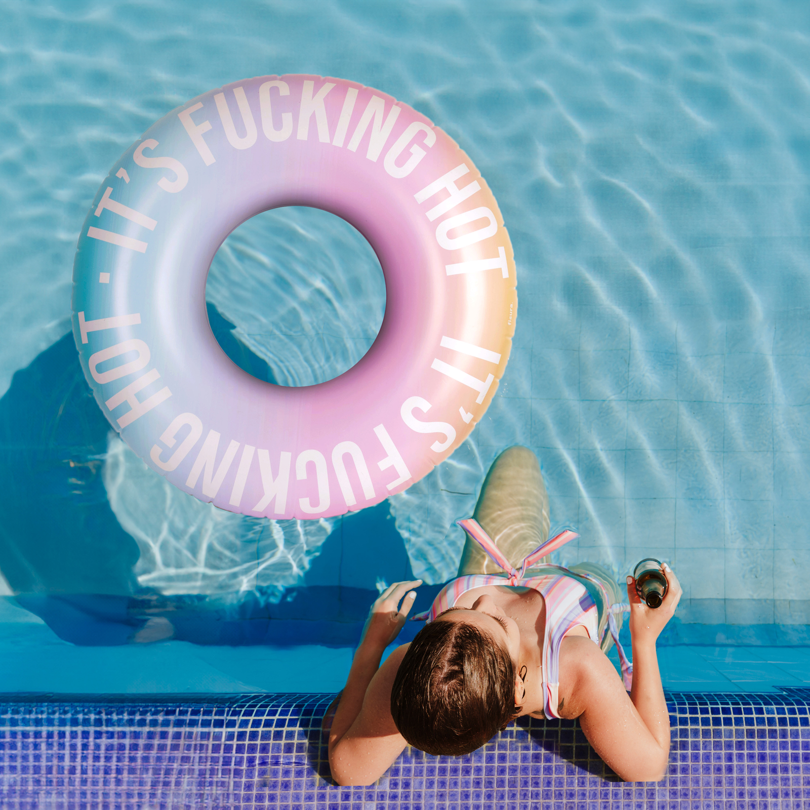 Floatie FUCKING HOT 