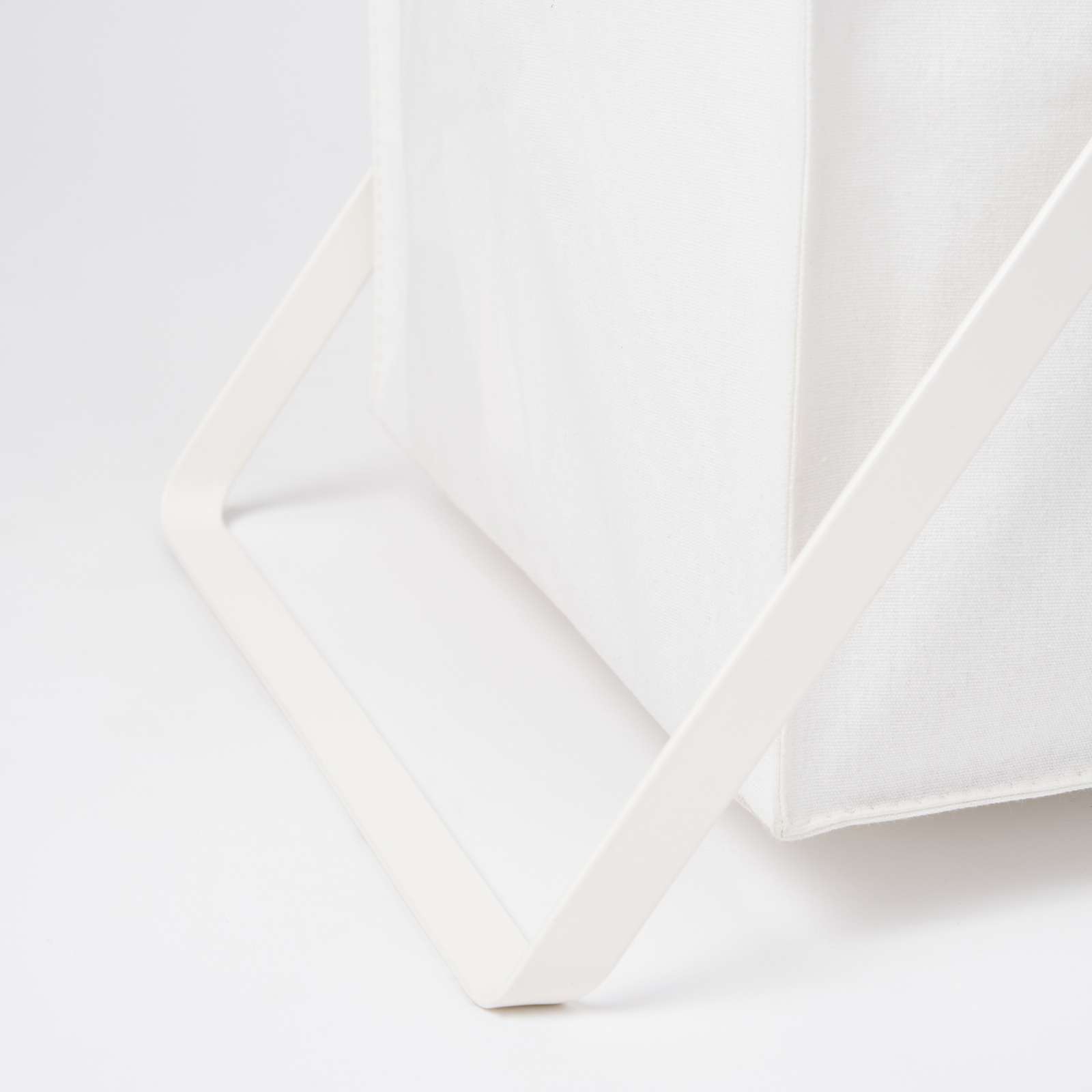 Wäschekorb TOWER weiss mit herausnehmbarer Tasche 