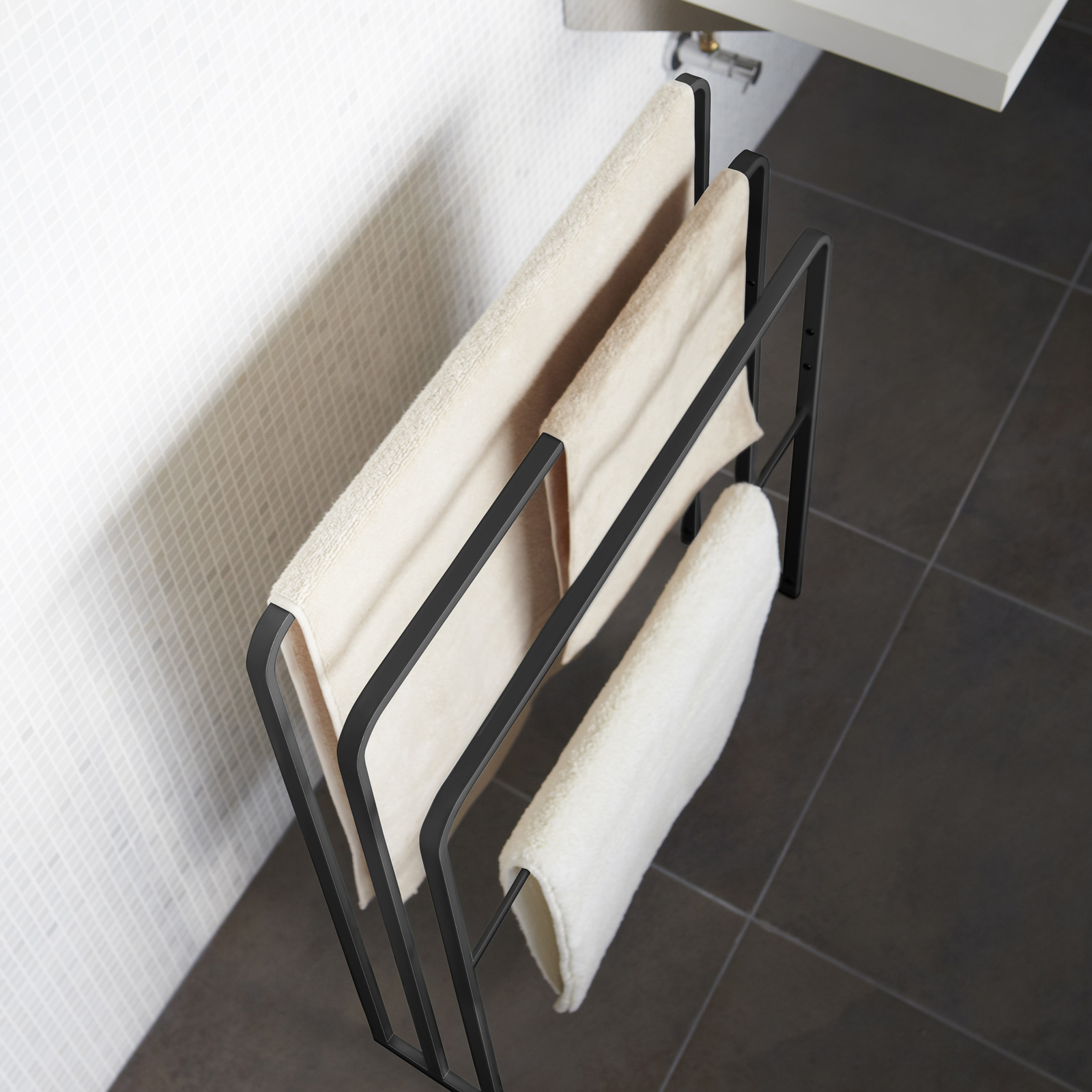 Badetuch-Halter TOWER schwarz 