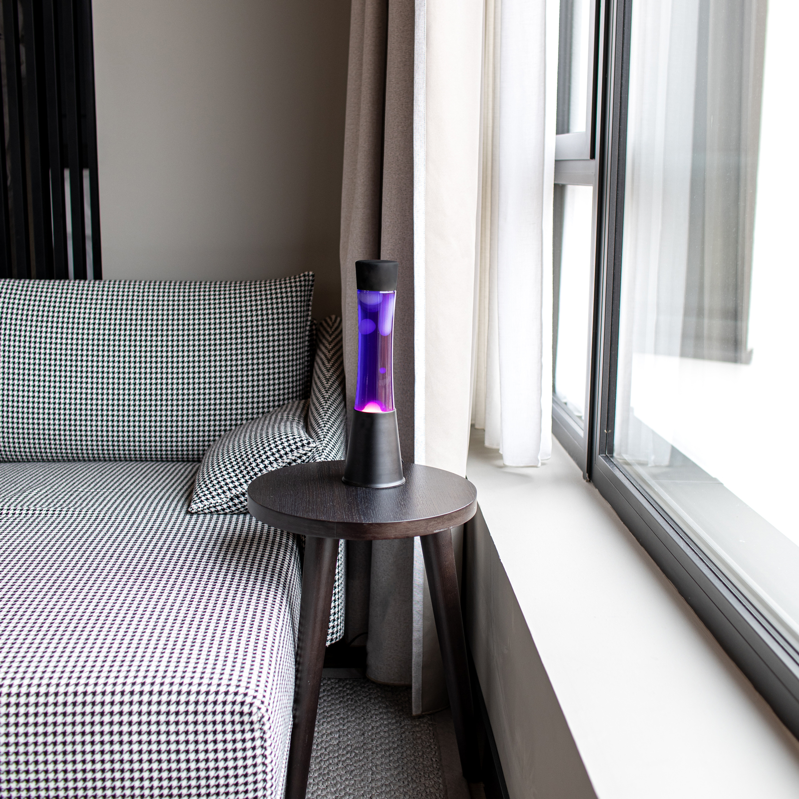 Lava Lamp TOWER Purple Black Base 