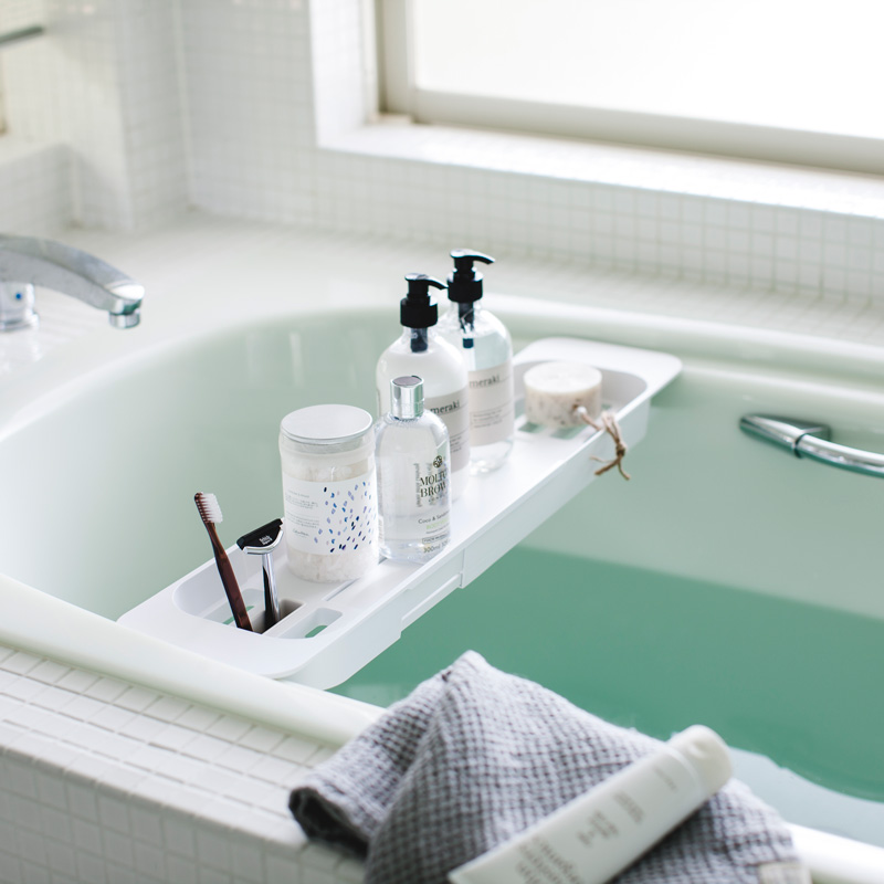 Ausziehbares Badregal TOWER weiss für die Badewanne