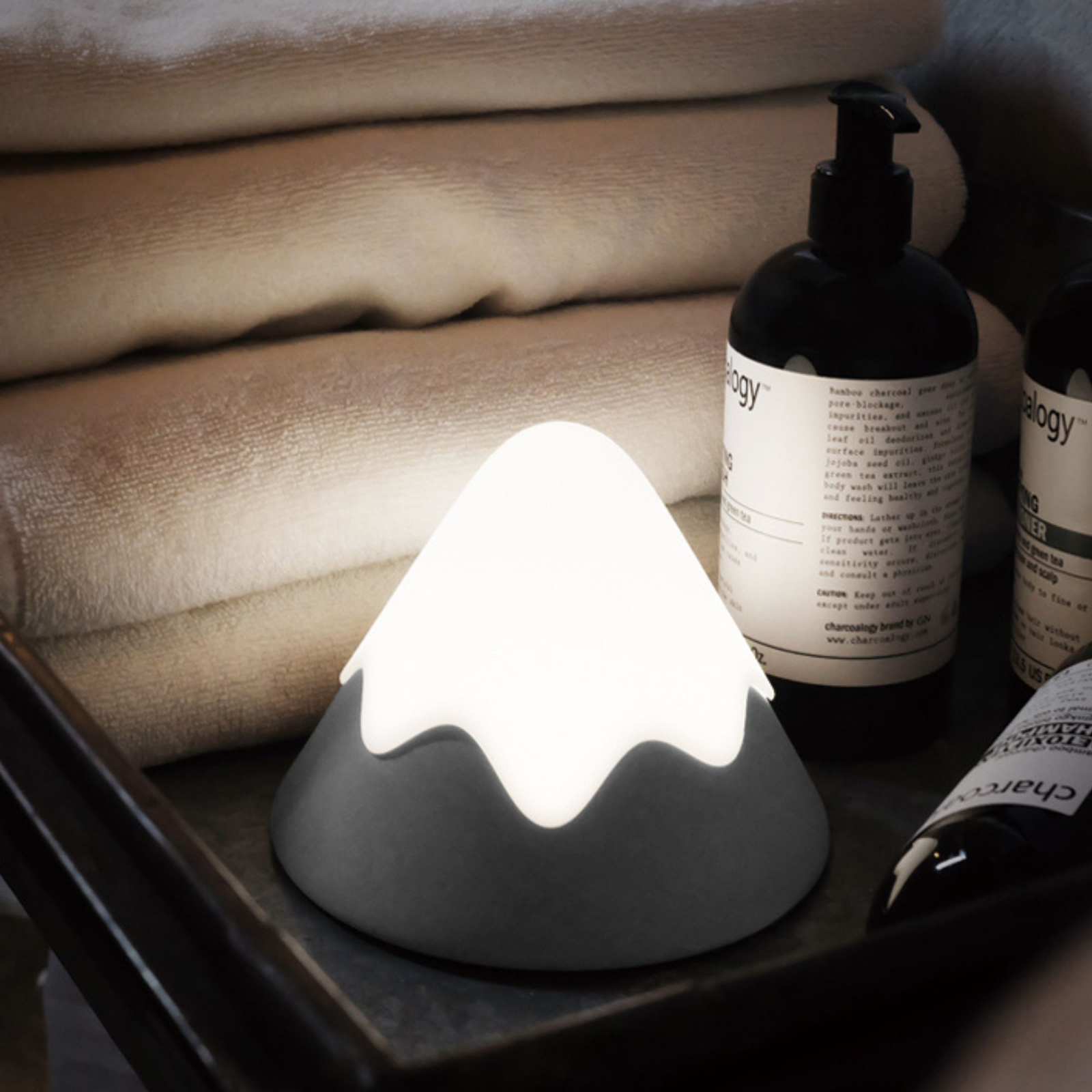 NIGHT LIGHT MOUNTAIN  
