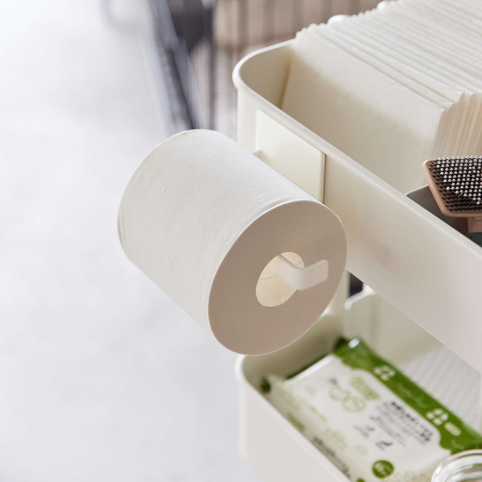 TOWER Magnetischer Toilettenpapierhalter weiss 