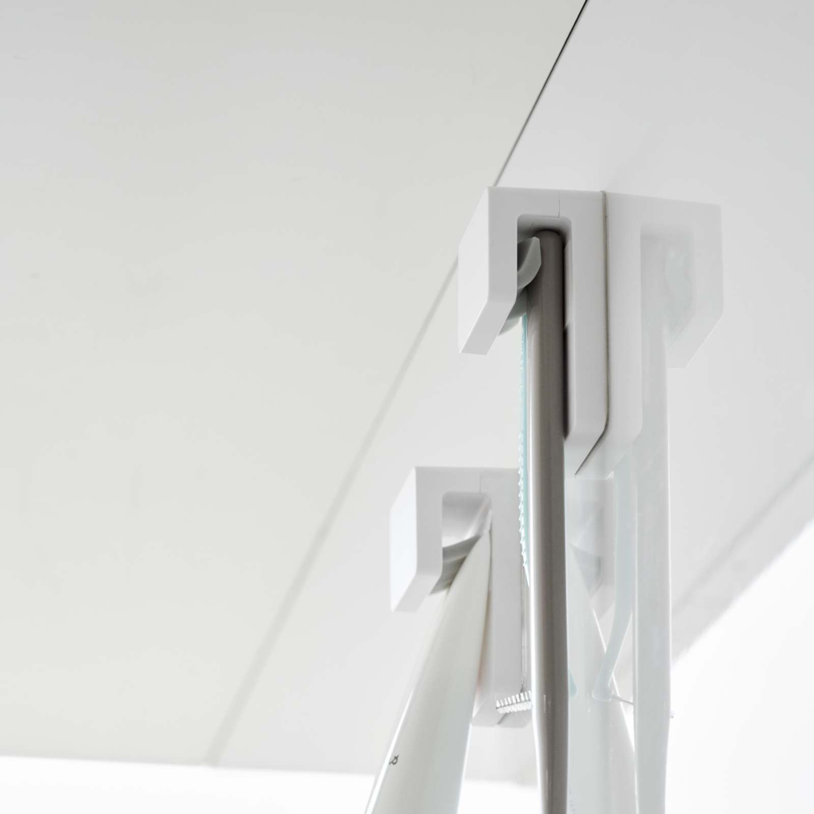 Klebehaken-Zahnbürsten-/Zahnpasta-Halter TOWER  weiss