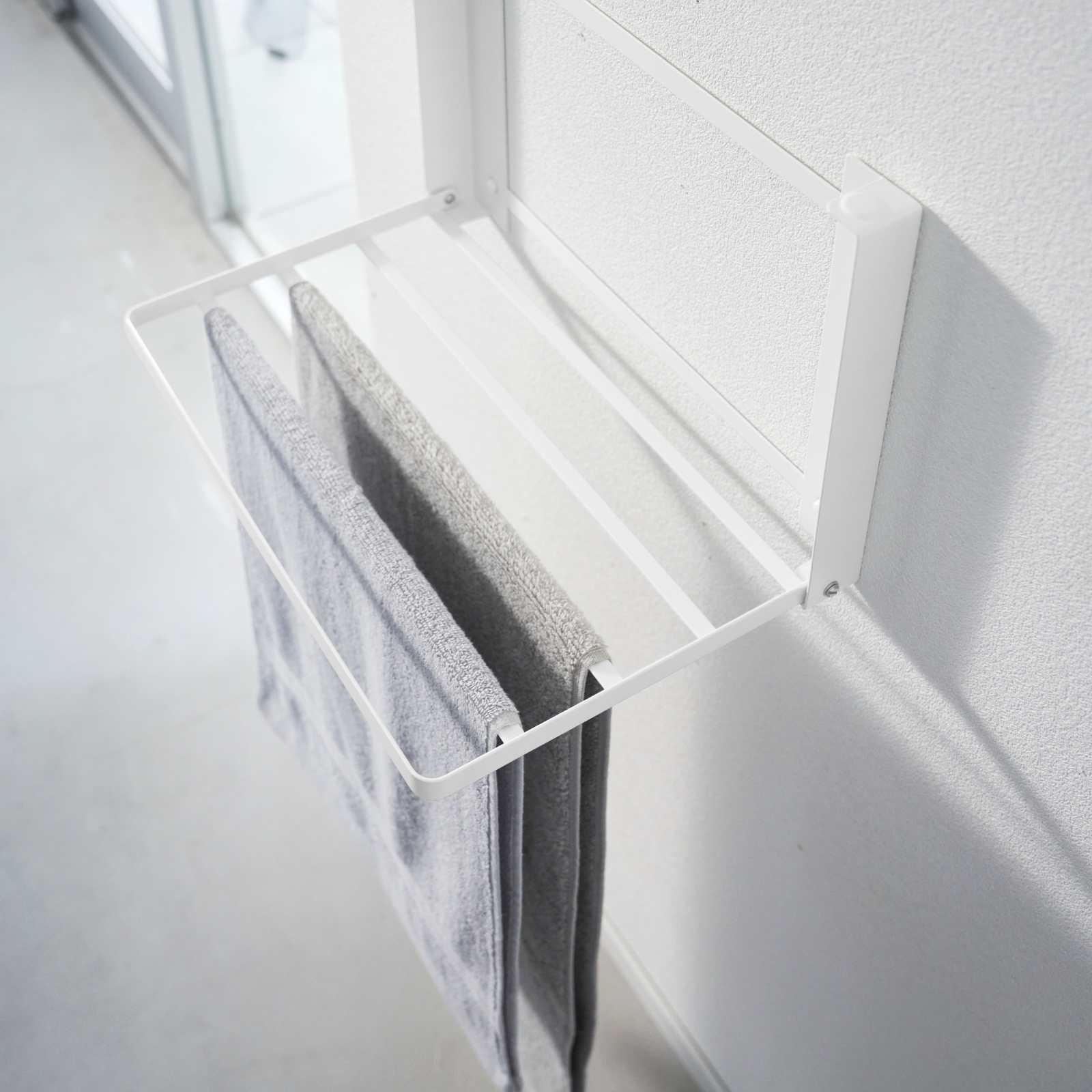 Klappbare Ablage TOWER weiss 