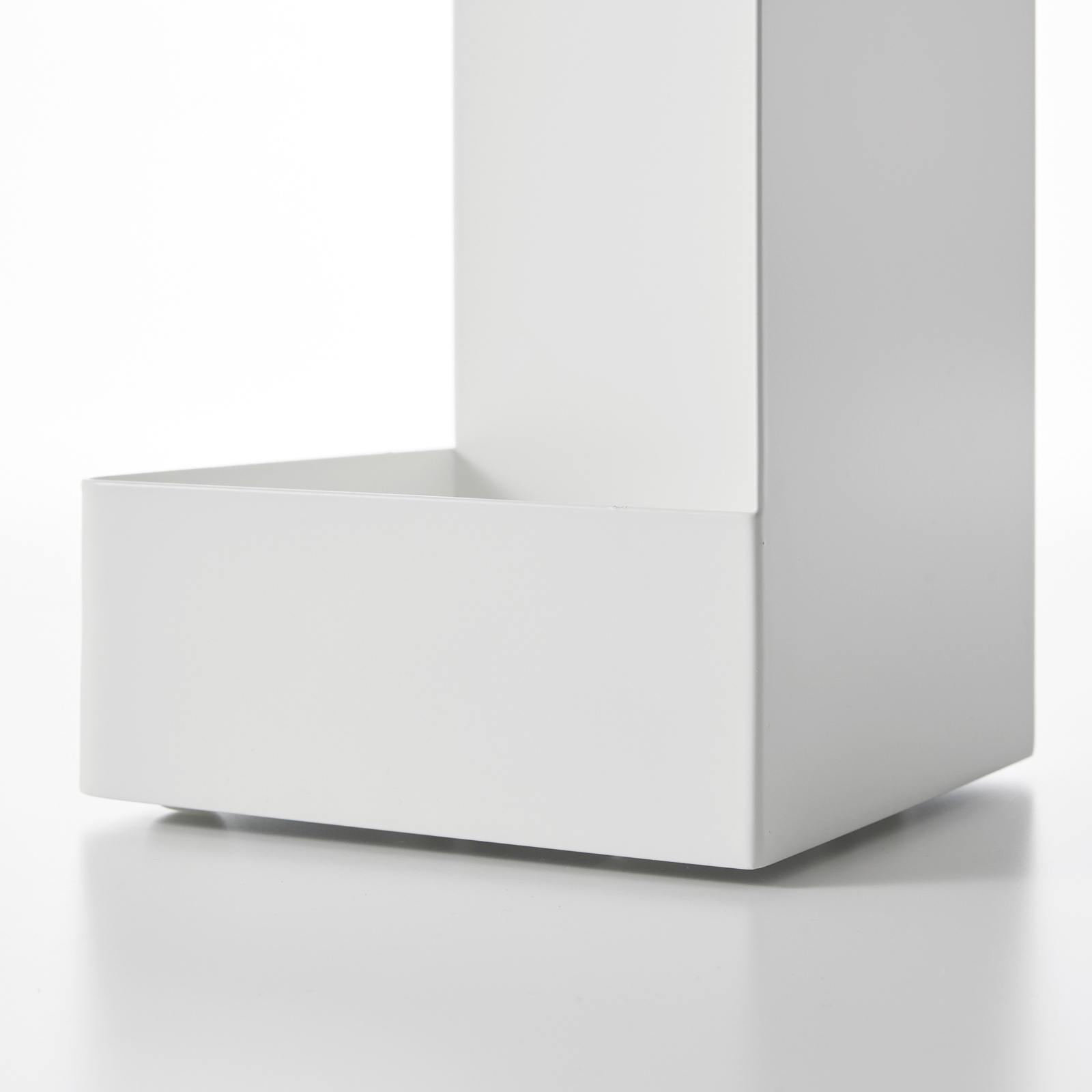 TOWER Toilettenpapierhalter mit Rollen weiss 