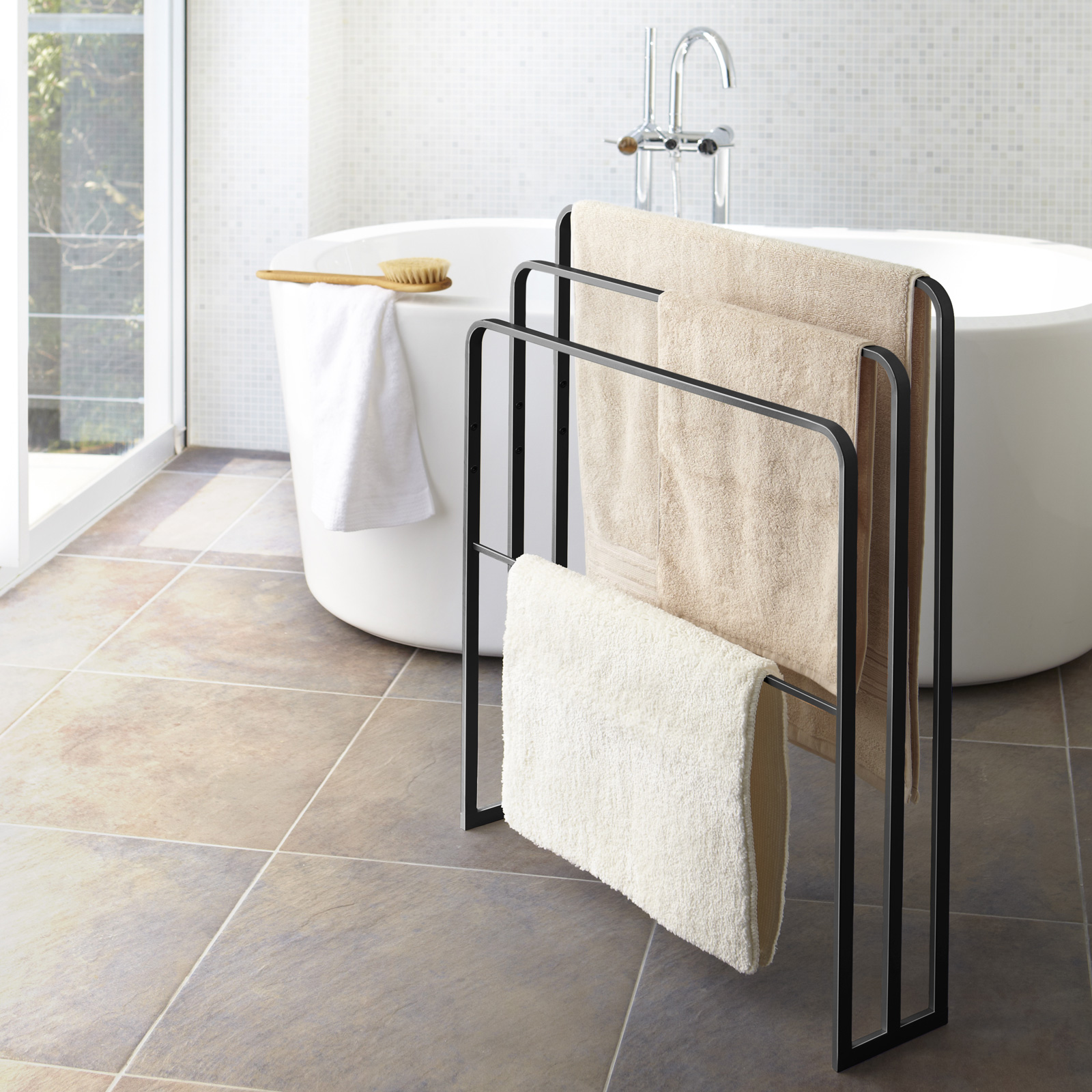 Badetuch-Halter TOWER schwarz 